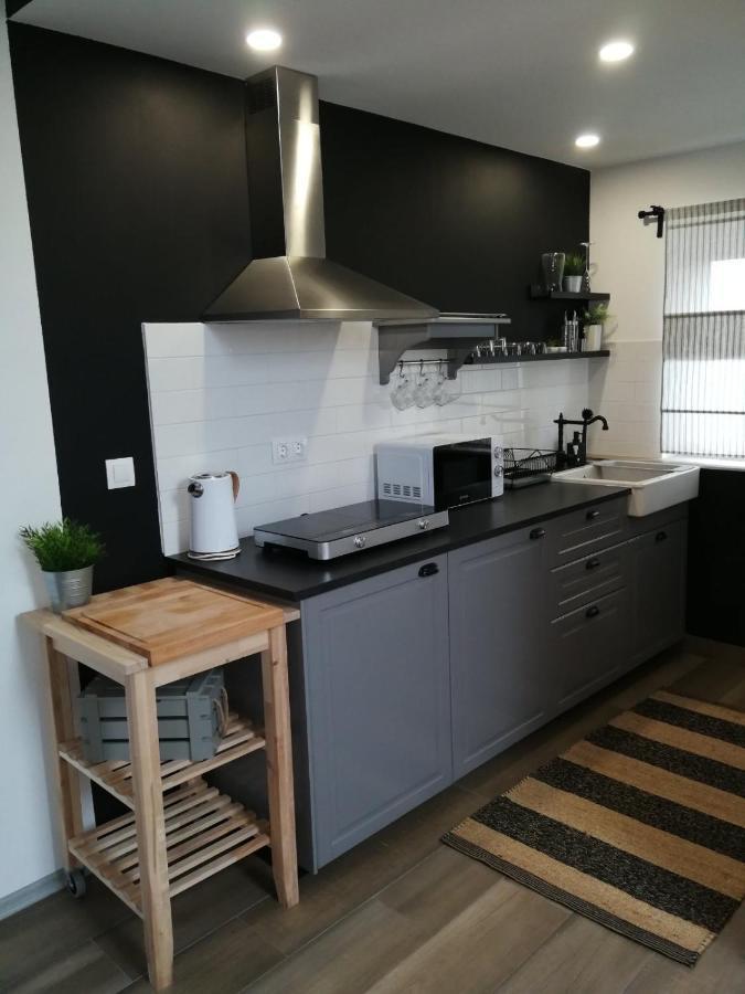 Apartament Studio Apartman Hana Drežnik Grad Zewnętrze zdjęcie